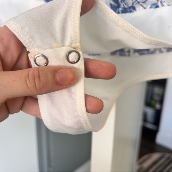 Lovers + Friends Blue Floral Bodysuit - Picture 4 of 8